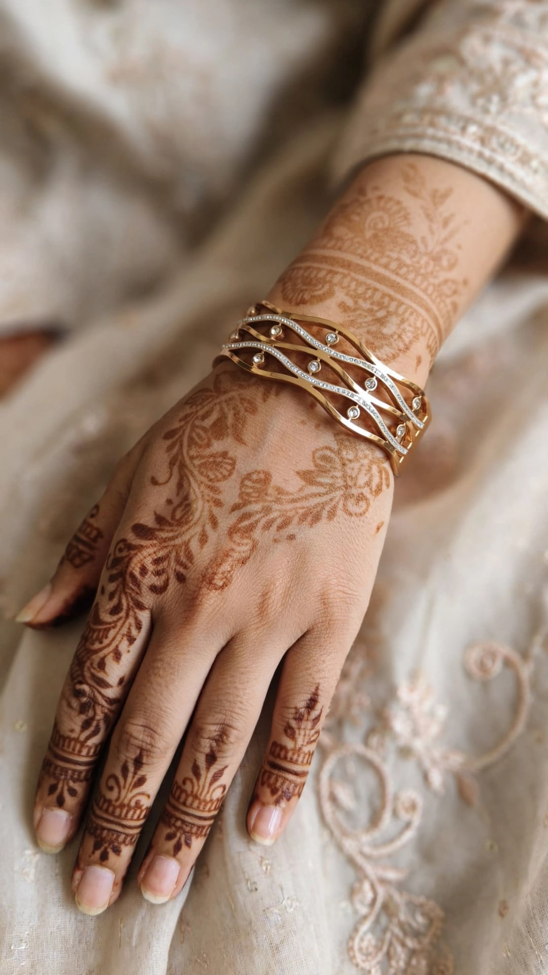 Bracelet 1002 - ENDLESS Fashion Jewellery