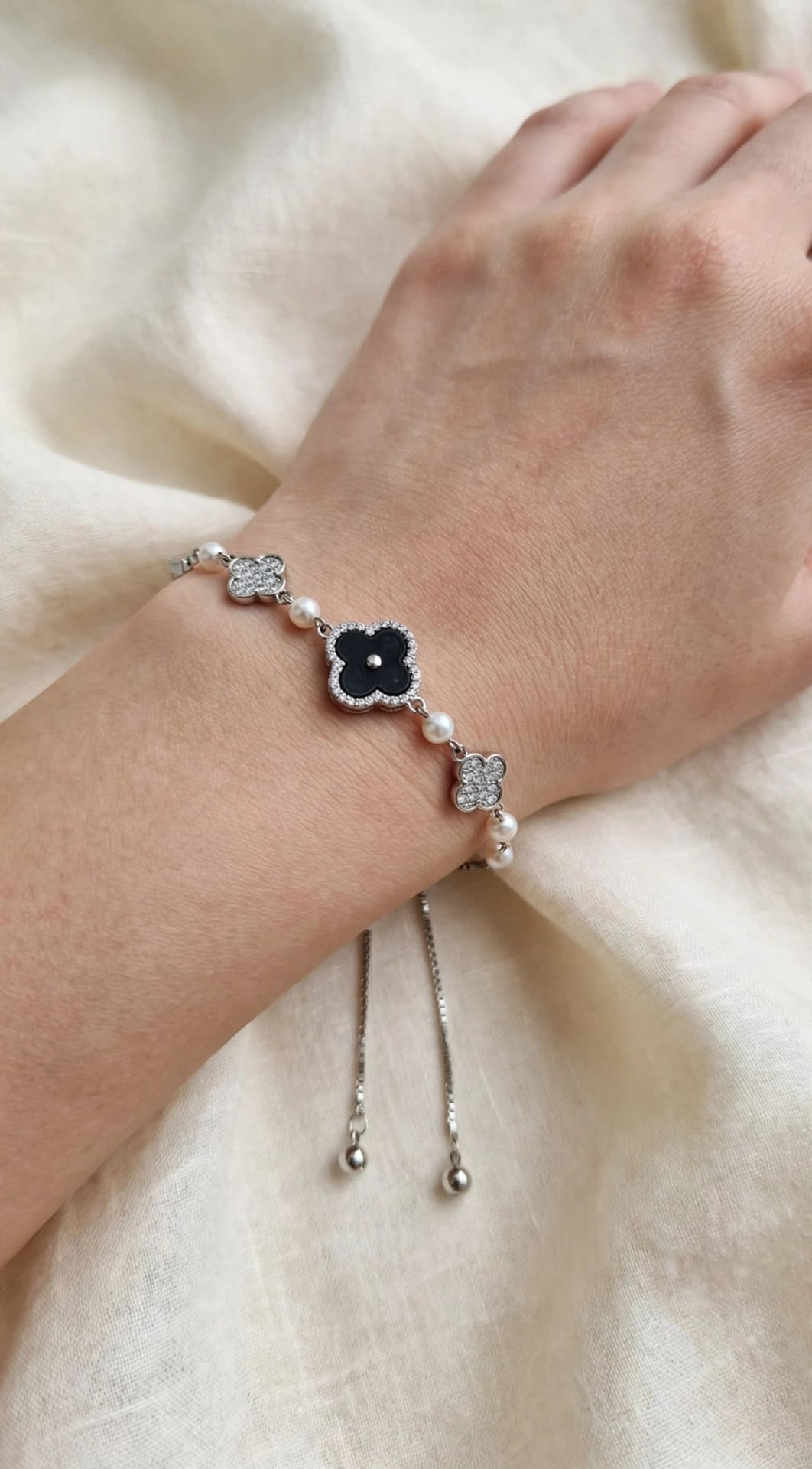 Bracelet 1022 - ENDLESS Fashion Jewellery