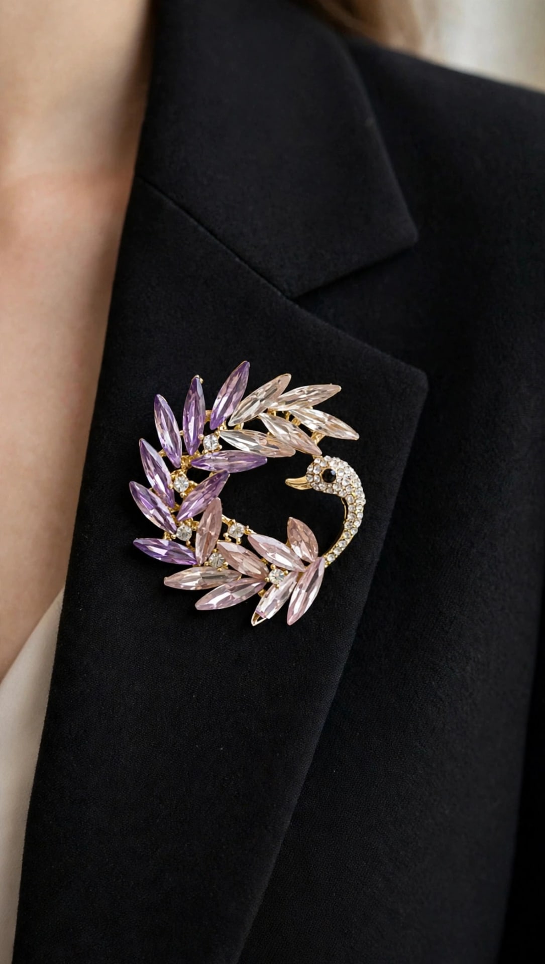 BROOCH 1004 - ENDLESS Fashion Jewellery